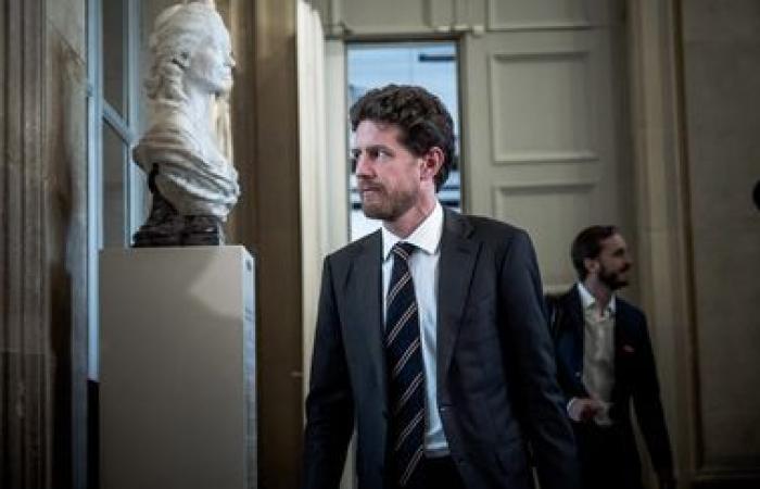 El ecologista Jérémie Iordanoff, elegido vicepresidente de la Asamblea, por delante de un candidato de Les Républicains