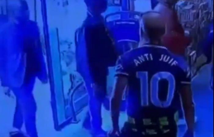 Toma el metro con una camiseta de fútbol flocada “antijudía”, la RATP presenta una denuncia