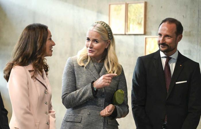 La princesa heredera Mette-Marit cancela su presencia en este prestigioso evento por su trato