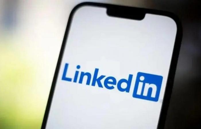 LinkedIn multada con 310 millones de euros en la UE