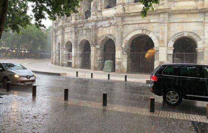 El Gard sobre la vigilancia de la lluvia naranja y las inundaciones