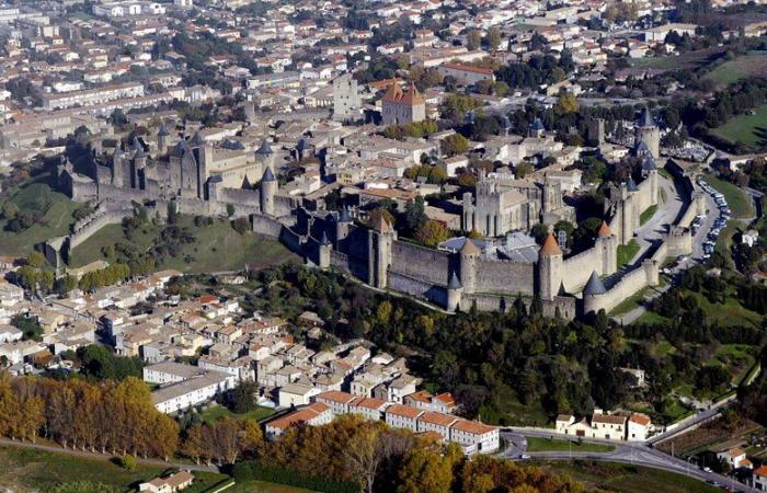 Octubre rosa: en la ciudad de Carcasona, un día dedicado a la costura y a las visitas guiadas