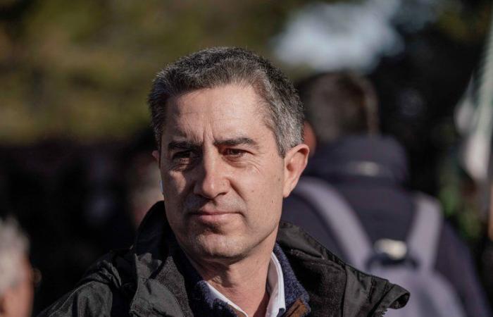 François Ruffin: “¿Por qué un columnista de televisión puede permitirse un reloj de 50.000 euros cuando un cuidador lucha por sobrevivir?”