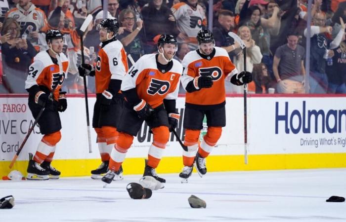 NHL: Cinco puntos cada uno para Sean Couturier y Travis Konecny; Matvei Michkov brilla