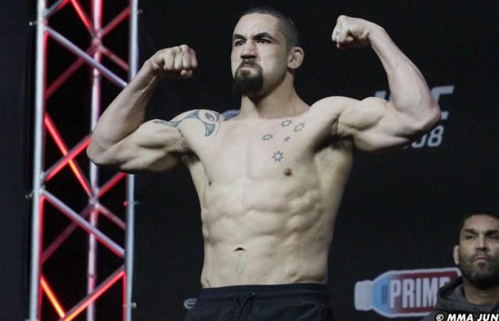 Khamzat Chimaev derrotó. Robert Whittaker en UFC 308: Las mejores fotos de Abu Dhabi