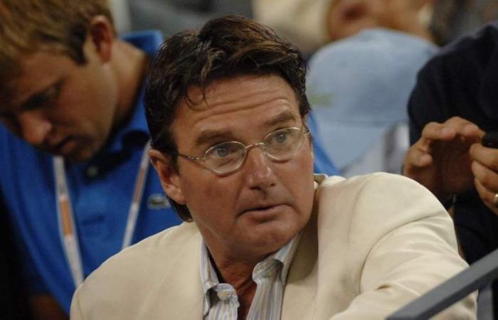 ATP > Jimmy Connors sobre la lesión de Dominic Thiem: “Me hubiera gustado que viniera a hablar, pero no es mi función hacerlo. Sabía lo que era salir a jugar con una muñeca mal”.