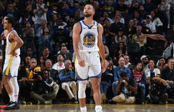 Curry de los Warriors sale de la derrota ante los Clippers con un esguince en el tobillo izquierdo