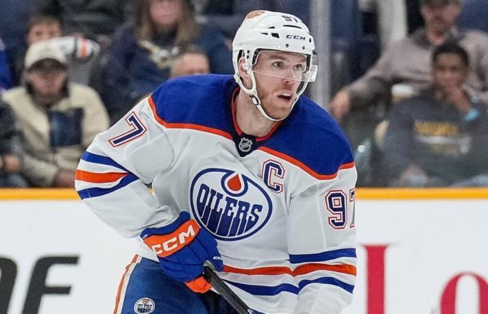 McDavid deja el juego Oilers-Blue Jackets