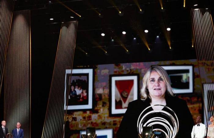 Balón de Oro. Emma Hayes y Carlo Ancelotti nombrados entrenadores del año