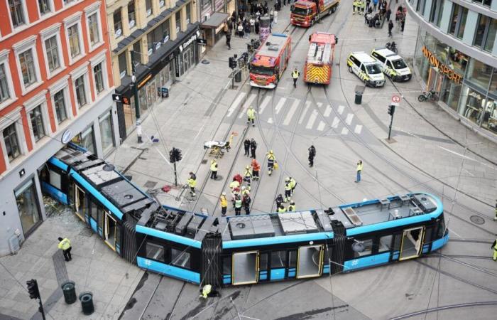 Un tranvía descontrolado se estrella contra una tienda en Oslo y deja cuatro heridos