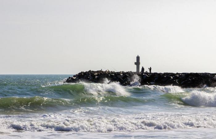 Se esperan olas de hasta 1,5 m tras el mal tiempo mortal en España