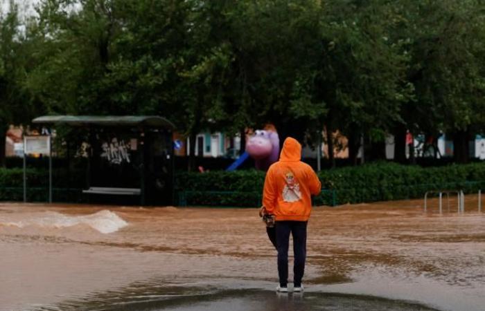 España: lluvias torrenciales matan al menos a 62 personas