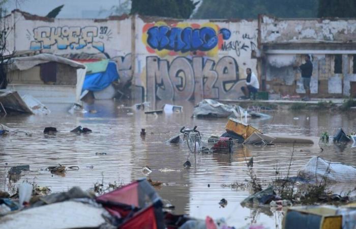 España: lluvias torrenciales matan al menos a 62 personas