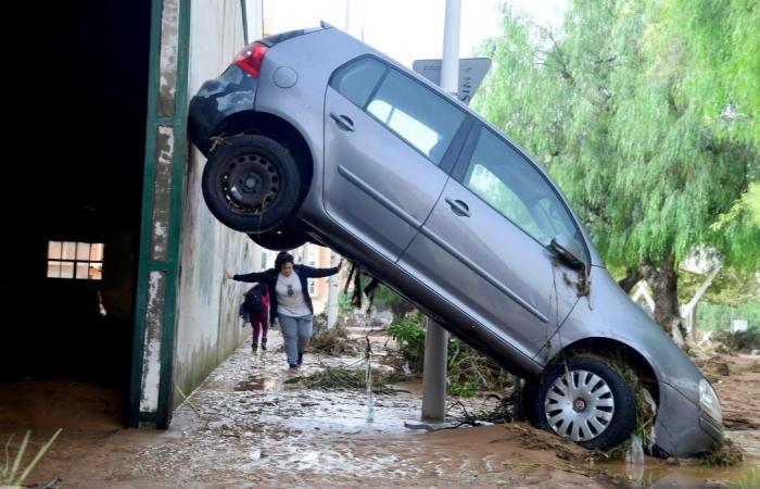 Inundaciones en España: al menos 62 muertos, terribles imágenes en Valencia y Andalucía