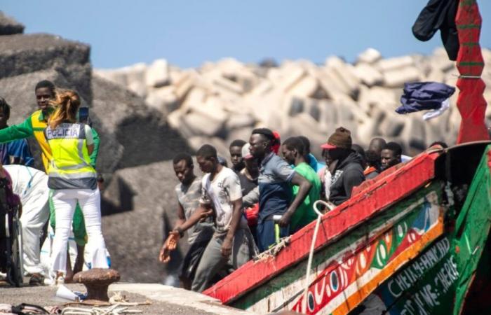 Casi 600 inmigrantes ilegales rescatados en el mar en diez días frente a las costas senegalesas