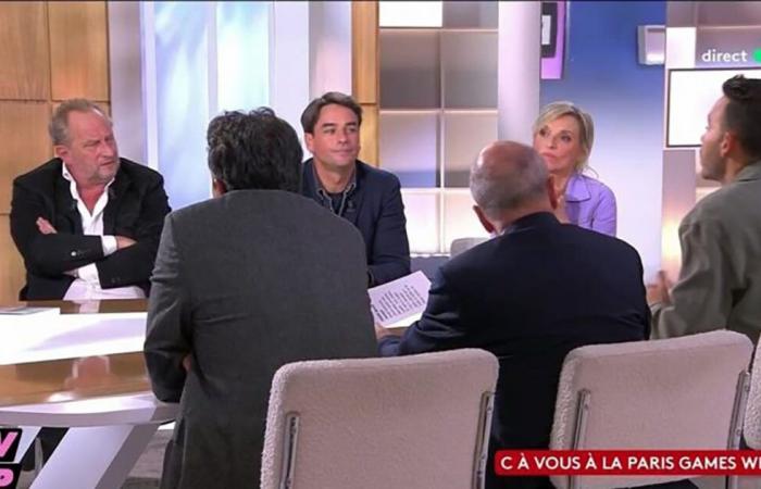 Benoît Poelvoorde sustituye a Julian Bugier en el informativo de las 13.00 horas en France 2.