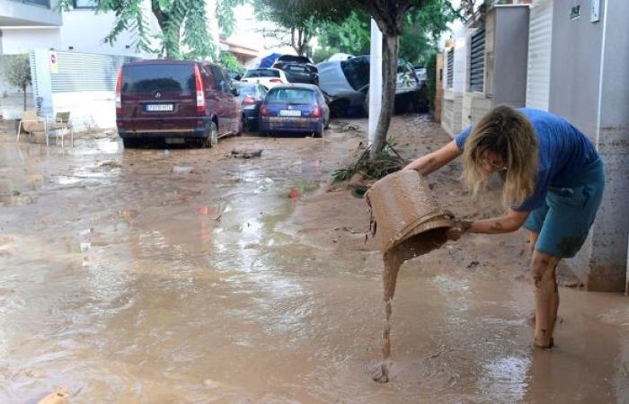 Las espectaculares inundaciones en España se convierten en tragedia: el número de muertos asciende a 63, más de 13.000 belgas se encuentran en la región