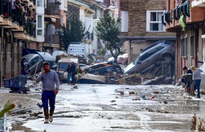 Inundaciones mortales en España: imágenes de la dramática situación en Valencia