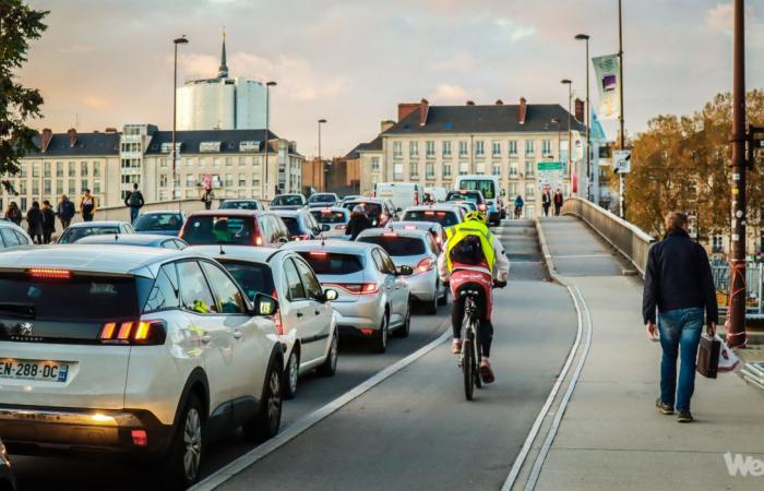 ¿Coche VS bicicleta? Una encuesta muestra división en Francia