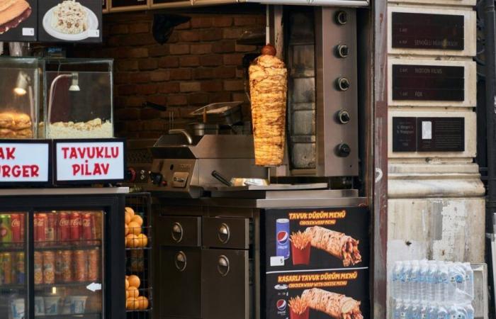 Este jefe de kebab cometió un error que le saldrá caro