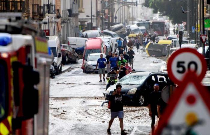 Al menos 63 muertos en las comunidades autónomas de Valencia y Castilla-La Mancha, el Gobierno decreta tres días de luto nacional