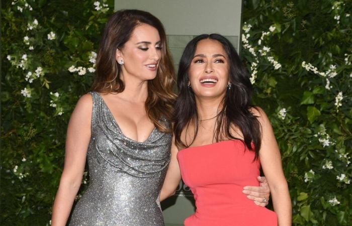 El reencuentro de Salma Hayek y Penélope Cruz, espléndido en Nueva York