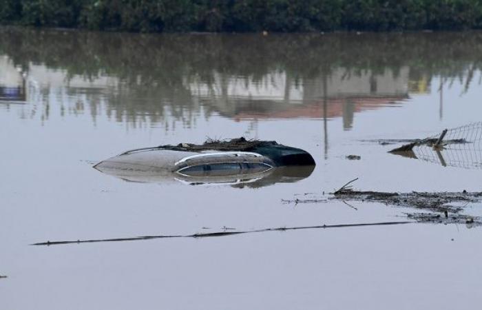 Las espectaculares inundaciones en España se convierten en tragedia: el número de muertos asciende a 62, más de 13.000 belgas se encuentran en la región