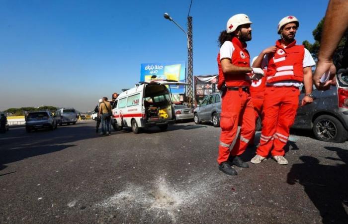 Ataque israelí a una furgoneta que contenía armas y municiones en Araya; otro vehículo atacado en Bchamoun