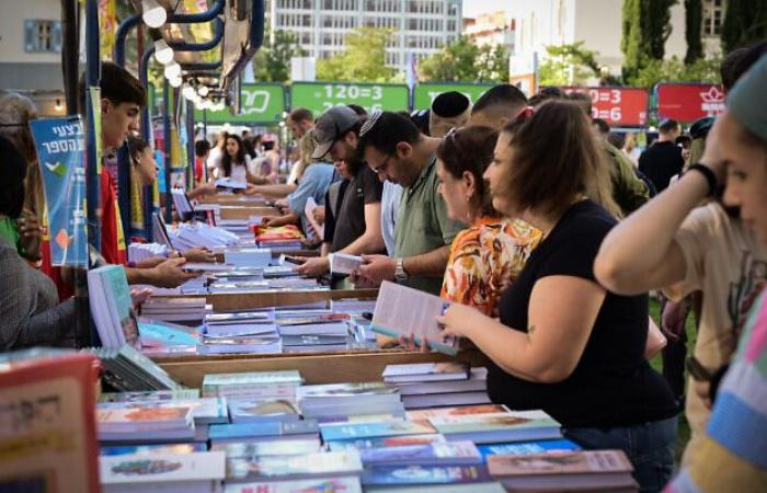 Contra el boicot, un millar de personas se niegan a convertir a los autores judíos e israelíes en “chivos expiatorios”