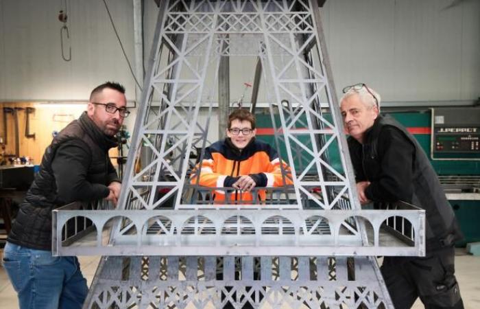 En el Marne construyen su propia Torre Eiffel como truco publicitario