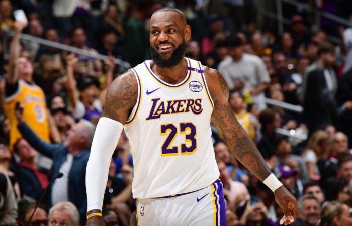 Elecciones presidenciales de EE. UU.: la estrella del baloncesto LeBron James llama a votar por Kamala Harris