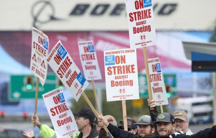 Boeing vuelve a plantear su oferta para poner fin a la huelga de sus trabajadores – rts.ch