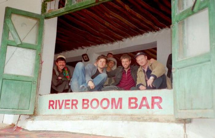 En el cine: “Riverboom”, Cuando un viaje por carretera se encuentra con el periodismo de guerra