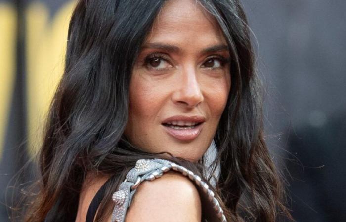 “Se parece…”: la hija de Salma Hayek duramente criticada por su físico