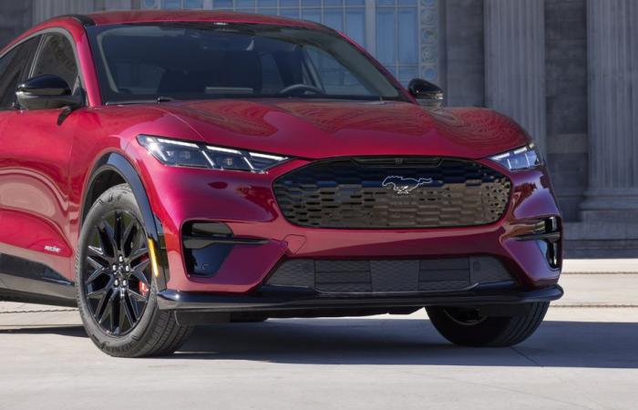 Ford Mustang Mach-E y Chevrolet Blazer EV | Los rivales estadounidenses afilan sus armas