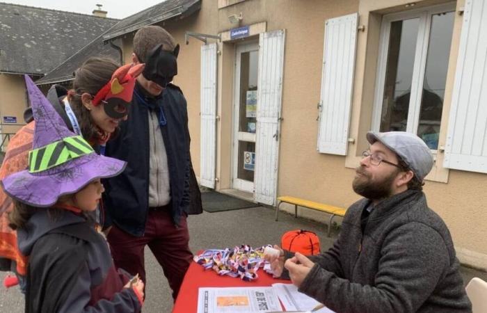 En Laval, estos niños se enfrentaron a retos antes de tocar puertas para Halloween