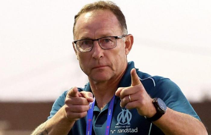 Jean-Pierre Papin vacía su bolso