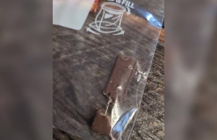 Halloween: varias agujas encontradas en barras de chocolate en Quebec