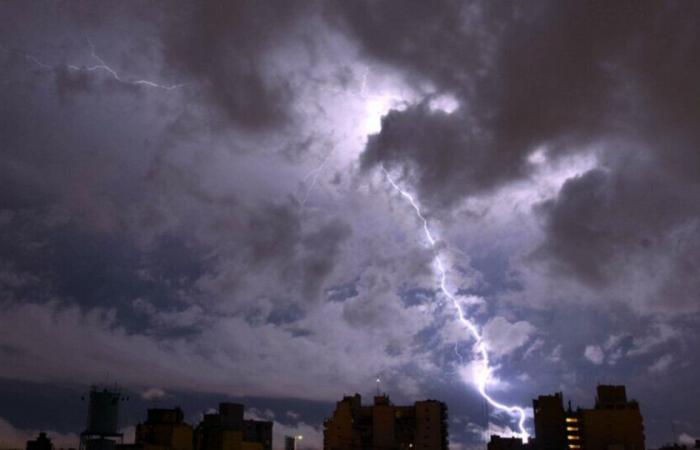 Alerta por tormentas fuertes y granizo en 11 provincias: las zonas afectadas | Advertencia del SMN