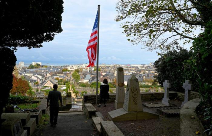 Este cementerio de Cherbourg-en-Cotentin es único en el mundo, lo visitamos