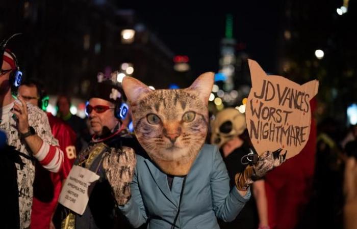 En Nueva York, un desfile de Halloween muy político a cinco días de las elecciones (fotos)