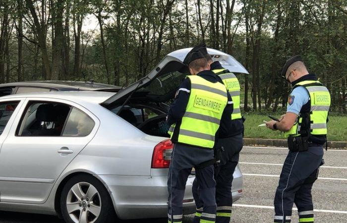 “Controlaremos principalmente a las personas que lleguen desde Pas de la Casa, en Andorra”: inmersión con la gendarmería de Ariège