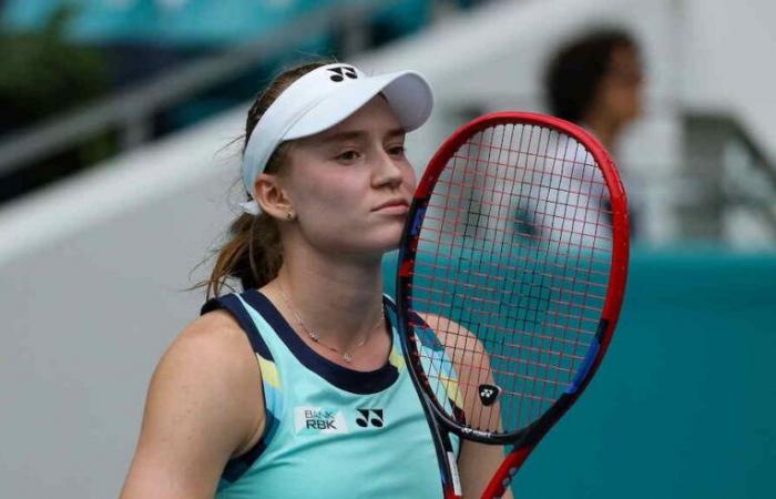 Finales WTA > Rybakina deja las cosas claras sobre su relación con su ex entrenador: “Sé que circulan muchos rumores”