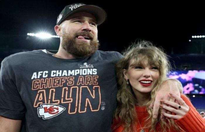 Beau Travis Kelce de Taylor Swift reacciona al video retro de la cantante actuando en el escenario cuando solo tenía 11 años