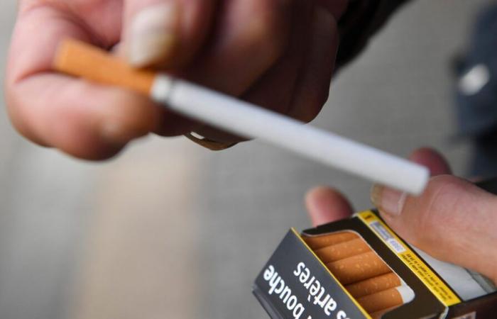 INFORMES. Coste de los parches, falta de motivación… Los fumadores explican qué les impide empezar el mes sin tabaco