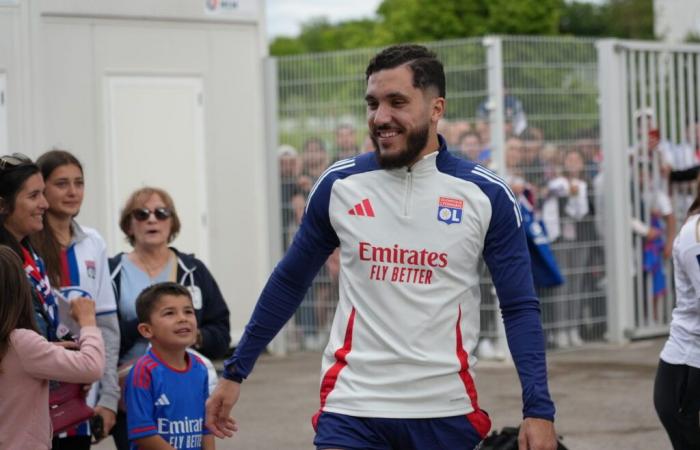 Contra el Lille, Cherki disputó su partido número 150 con el OL