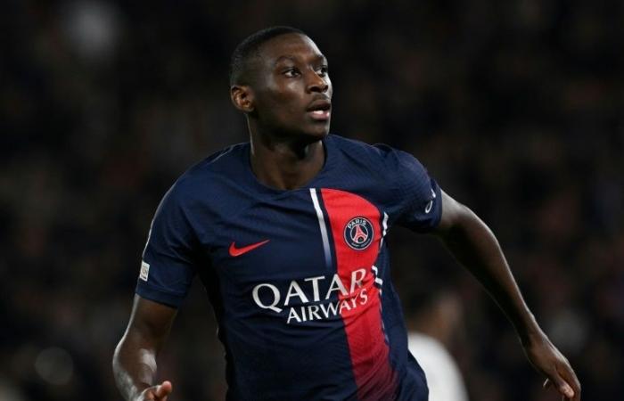 Kolo Muani, ¿una temporada sin salida en el PSG?