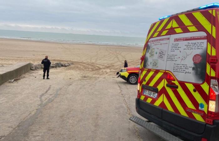 Un cuerpo encontrado en la playa de Sangatte