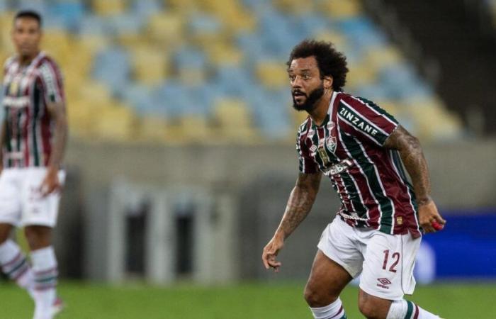 Tras un altercado con su entrenador, el exjugador del Real Madrid Marcelo deja el Fluminense (vídeo)