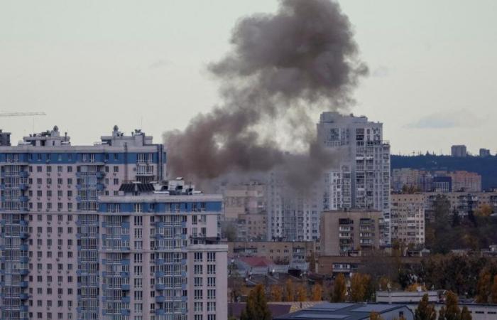 Gran ataque con drones rusos en Kyiv